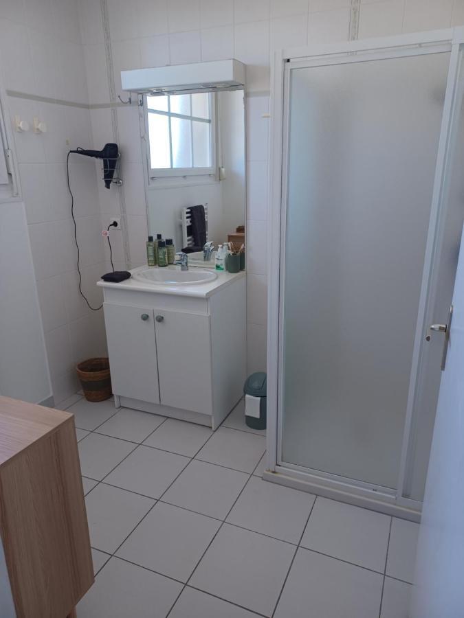 Maison Face au Mont avec extérieur Avranches Esterno foto