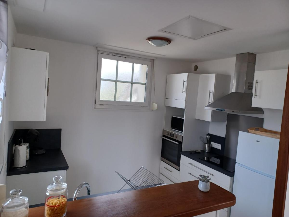 Maison Face au Mont avec extérieur Avranches Esterno foto